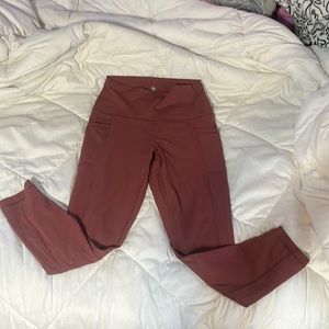 These are mauve colored leggings by 90 Degree by Reflex.